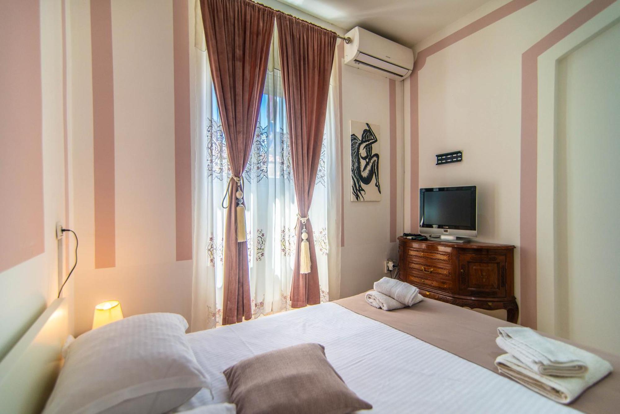 Giovanna Boutique Rooms & Pool PUY Eksteriør bilde