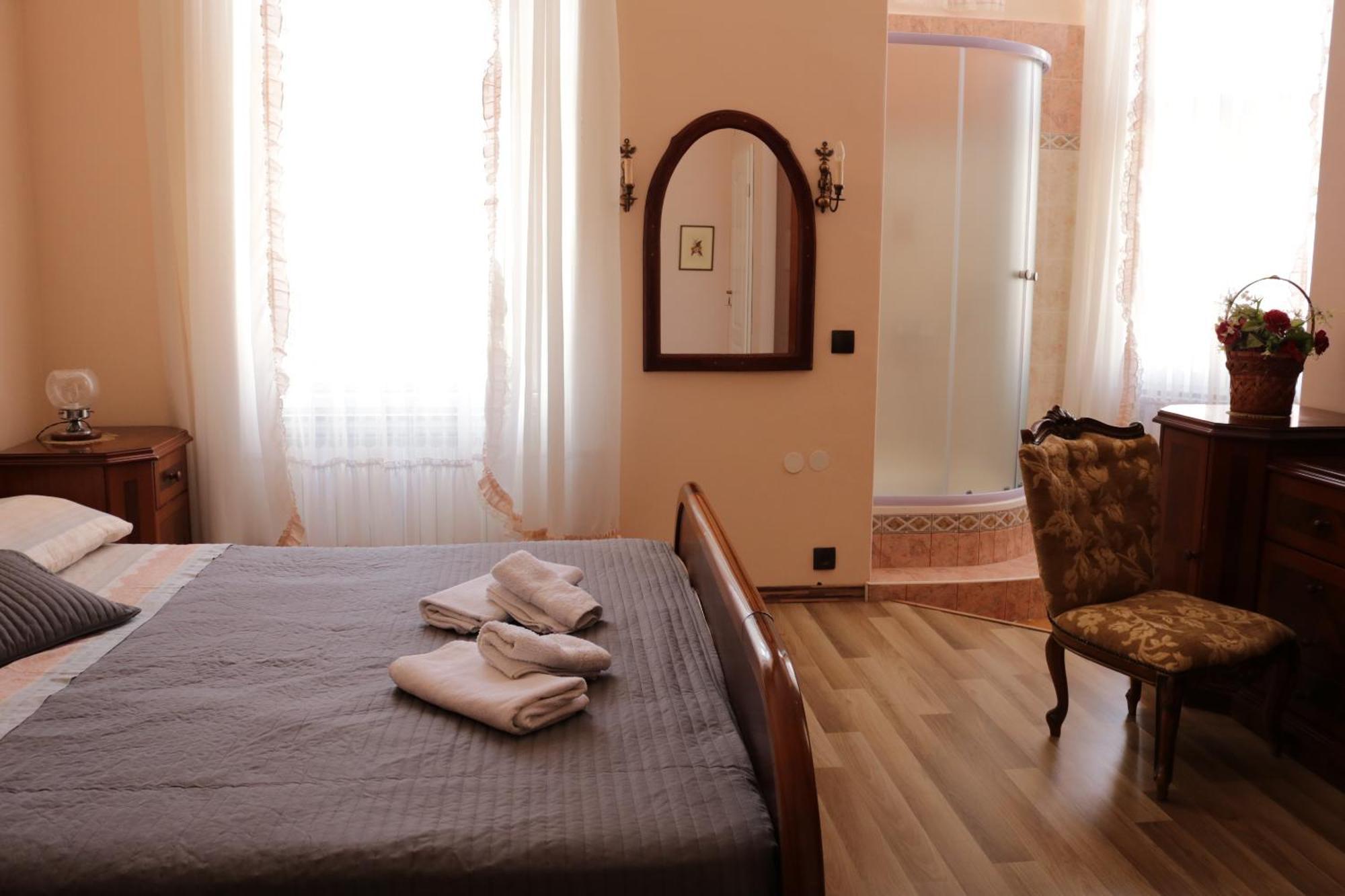Giovanna Boutique Rooms & Pool PUY Eksteriør bilde